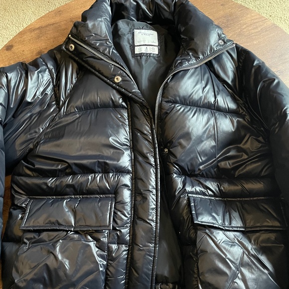 Abercrombie And Fitch Black Short Puffer Jacket - Picture 1 of 3